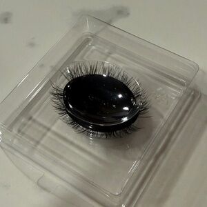 LASHIFY Plushy Tame 11 Lashes